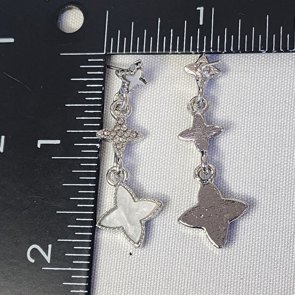 Silver Floral Element Design Drop Earrings New - Picture 6 of 6